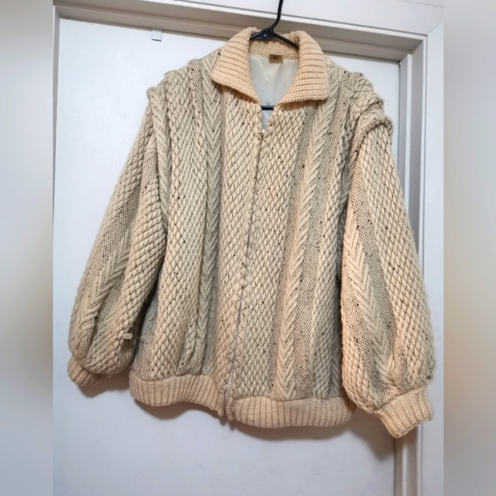 Vintage Branigan Weavers Size Large Wool Crochet  Sweater Jacket Ireland